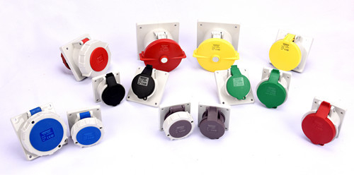 سوکت تک فاز پنل برق 3P 16A 220V ضد آب